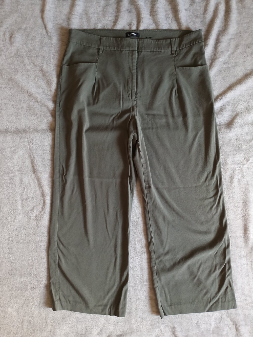 Reitmans | Size 20 Green Wide-Leg Pants